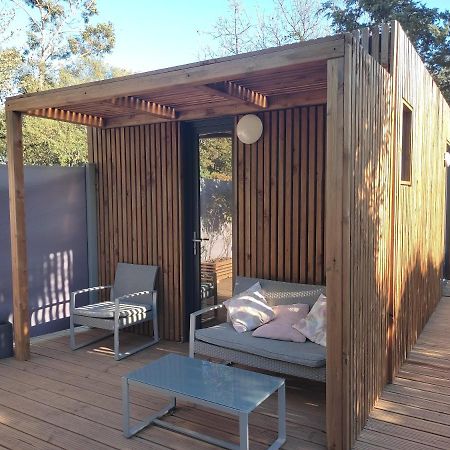Joli Studio Indépendant En Bois Avec Jacuzzi Prive Fréjus Exterior foto