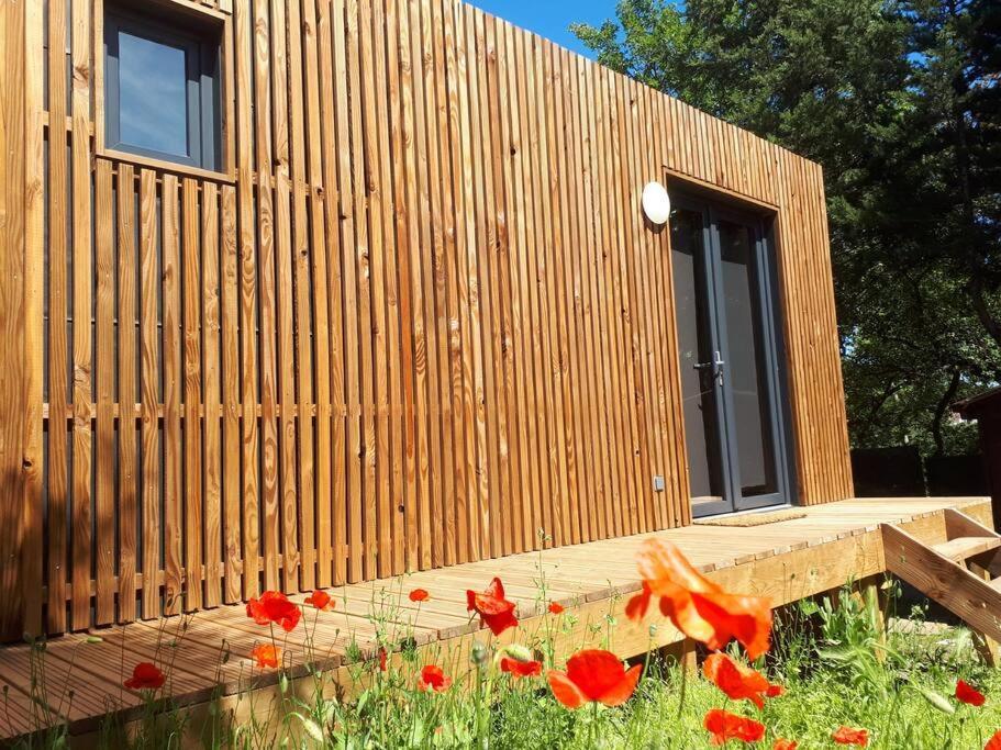 Joli Studio Indépendant En Bois Avec Jacuzzi Prive Fréjus Exterior foto